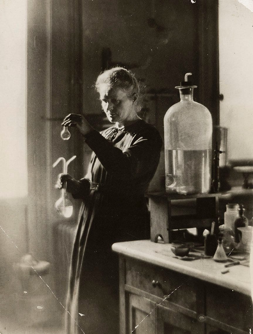 Marie Curie Science Wizard | LiveAuctionTalk