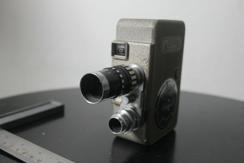 Cinemax 8 TA Vintage 8mm Camera Cine NikkorC 13mm f19 from Japan
