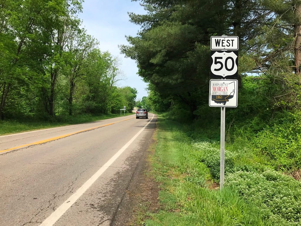 This Year’s U.S. Route 50 Yard Sale Showed a Need for Direction – WorthPoint