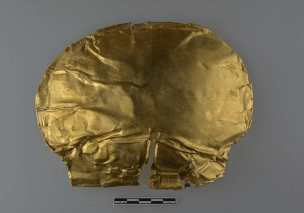 Great Discoveries: Ancient Gold Mask Found in China – WorthPoint